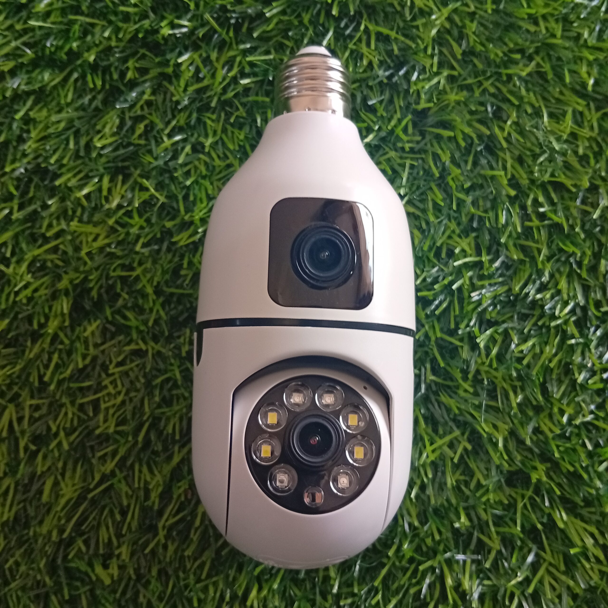 Dual-Lens E27 Light Bulb PTZ Security Camera